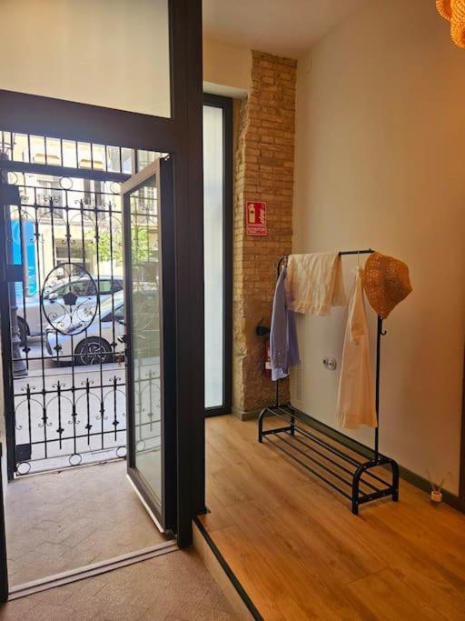 Tradicional Casa Con Patio Ruzafa Lejlighed Valencia Eksteriør billede