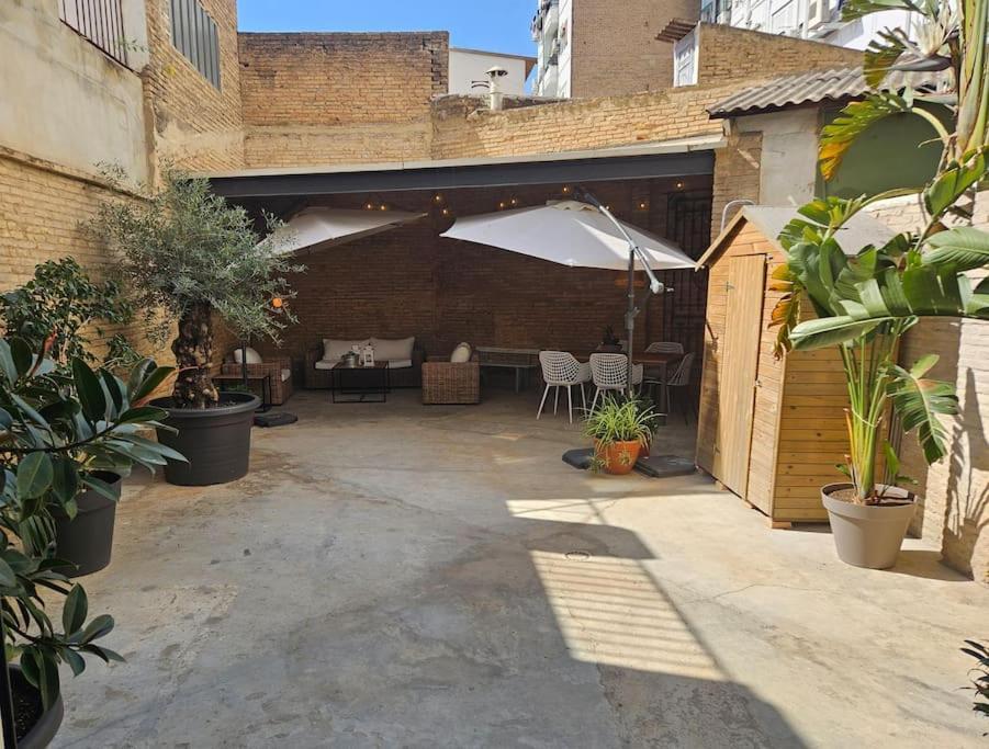 Tradicional Casa Con Patio Ruzafa Lejlighed Valencia Eksteriør billede